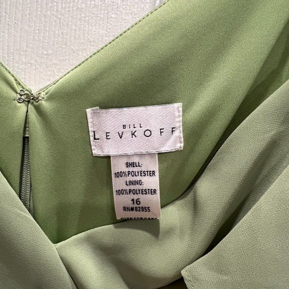 NWT Bill Levkoff Bridsmaid Dress Style 1550 in Pistachio Size 16 - Picture 2 of 15
